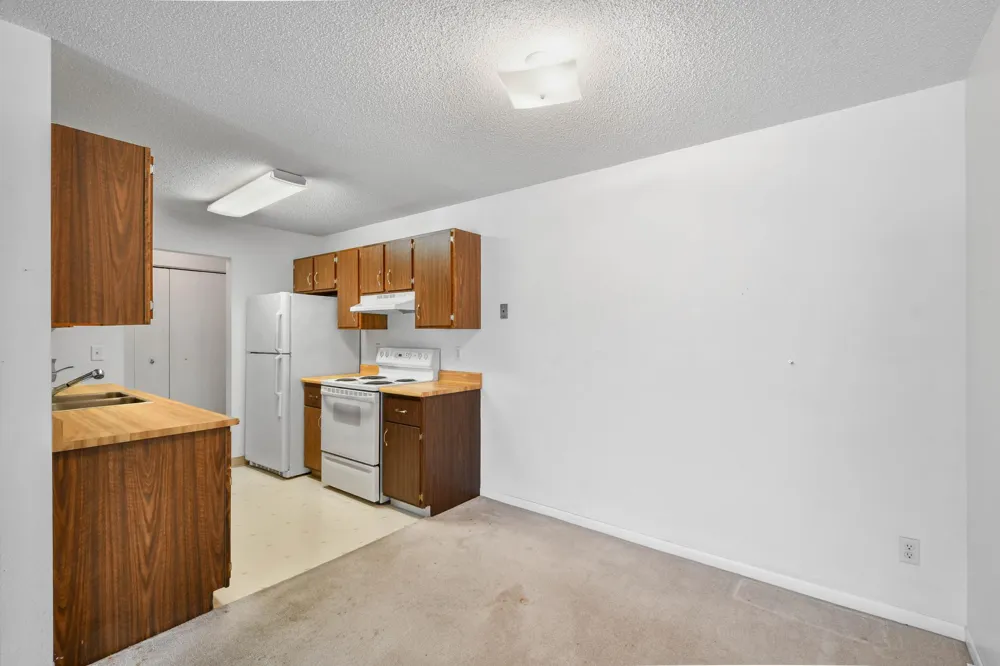 321 Prairiewood Circle S #304 Fargo, ND 58103