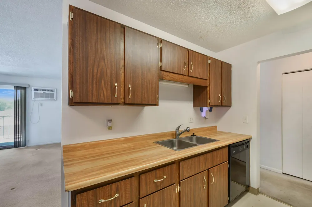 321 Prairiewood Circle S #304 Fargo, ND 58103