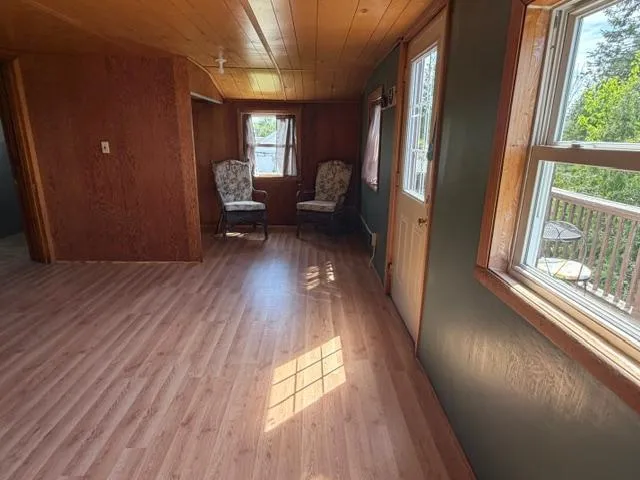 355 W Harvey Street Ely, MN 55731