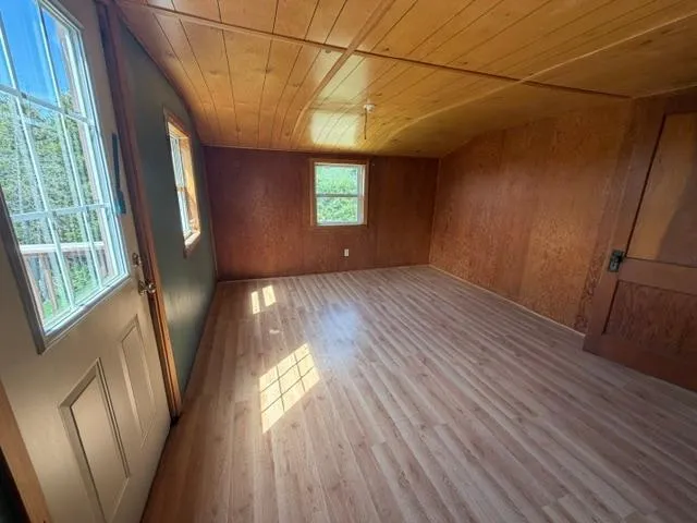 355 W Harvey Street Ely, MN 55731