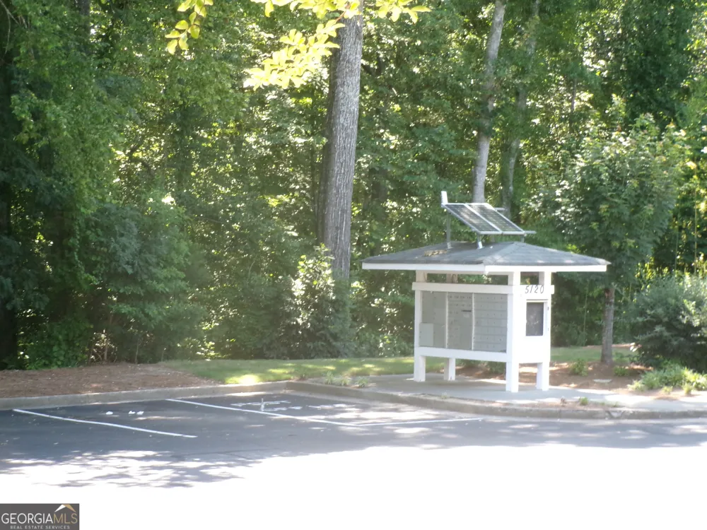 1620 Cove Creek CIR Norcross, GA 30093