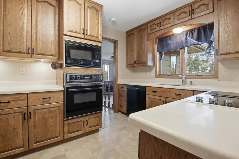 2932 Plum Tree Circle Menomonie, WI 54751