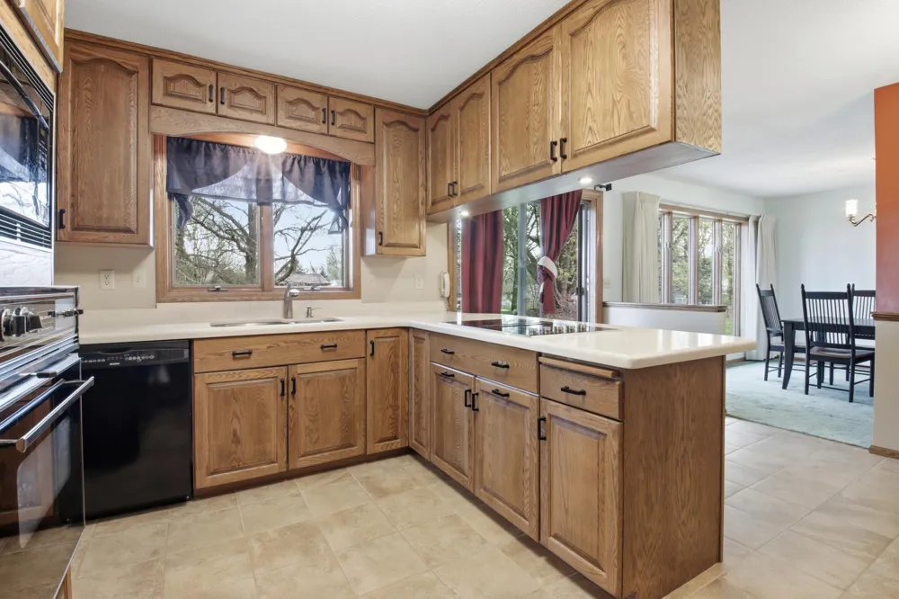 2932 Plum Tree Circle Menomonie, WI 54751