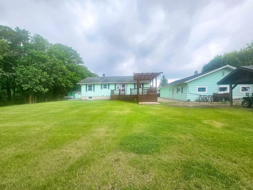 2617 State Highway 175 Hallock, MN 56728