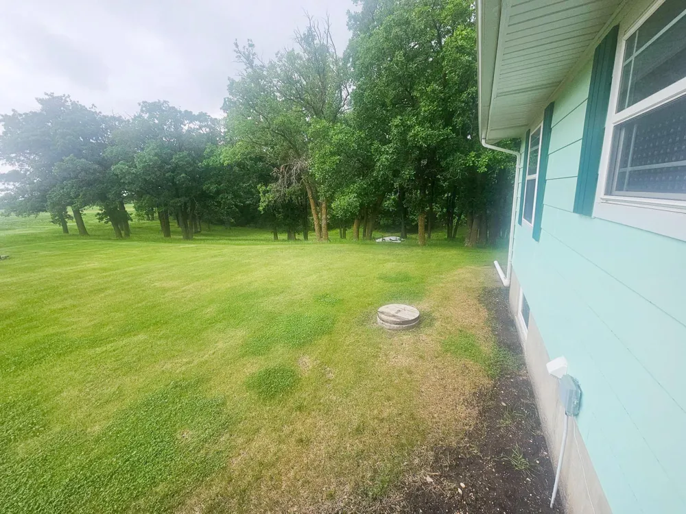 2617 State Highway 175 Hallock, MN 56728