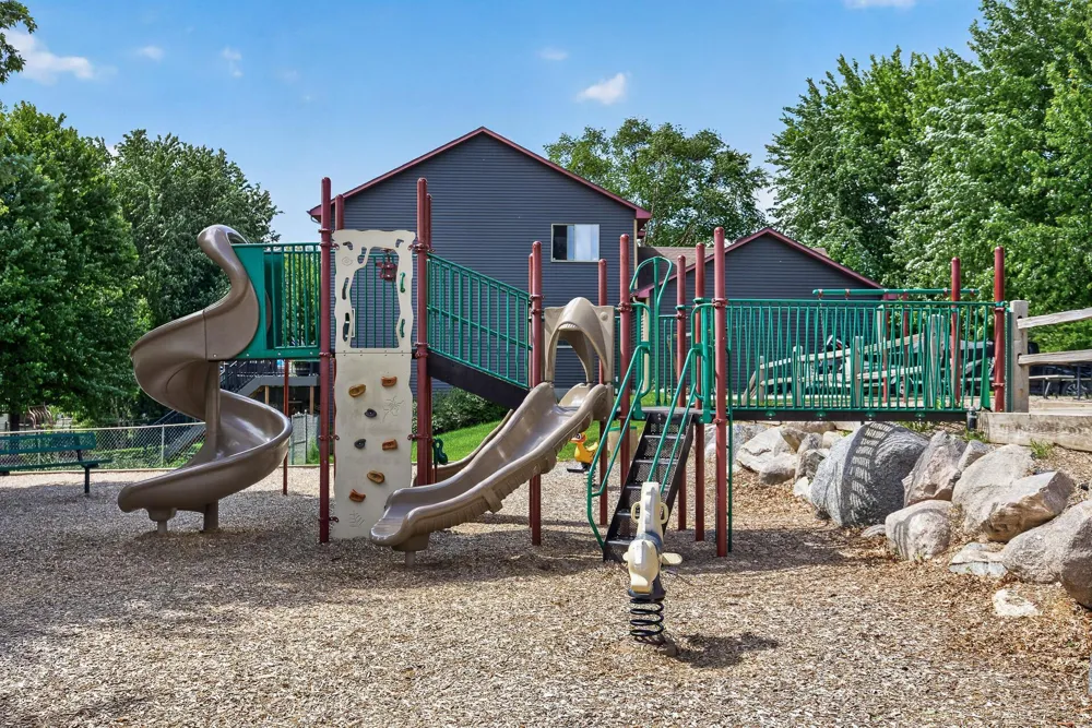 515 10th Avenue NE Lonsdale, MN 55046