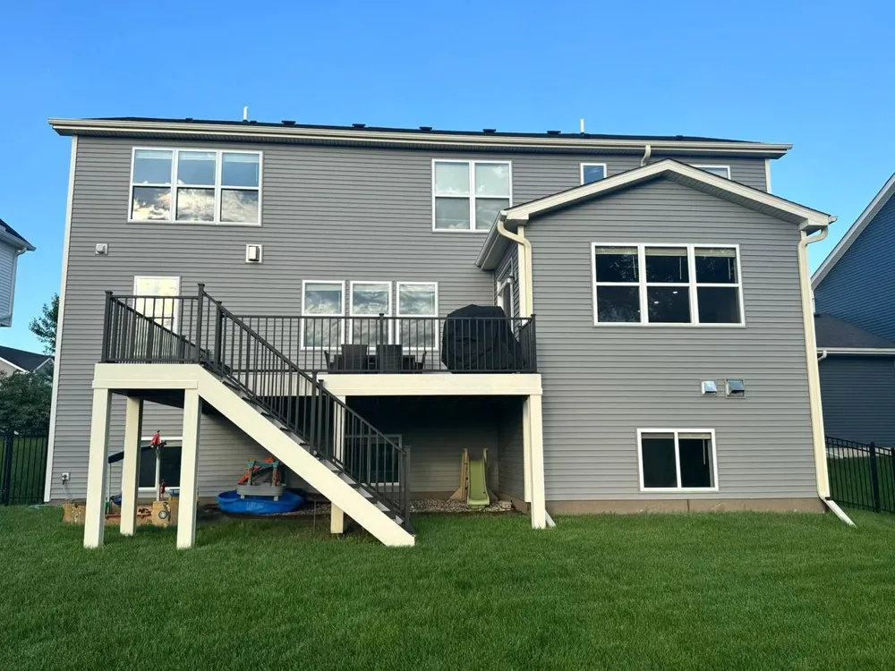 1562 Edgebrook Lane Carver, MN 55315