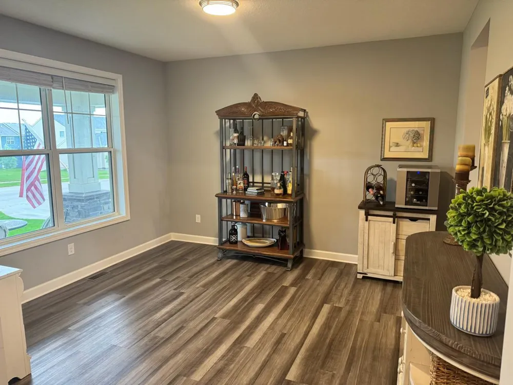 1562 Edgebrook Lane Carver, MN 55315