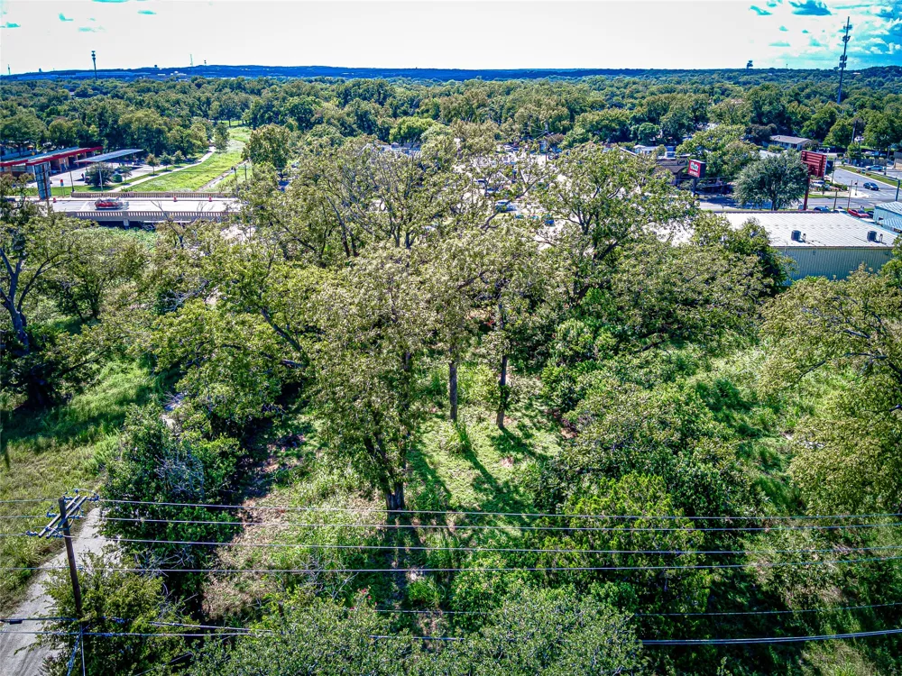 722 S Lbj Drive San Marcos, TX 78666