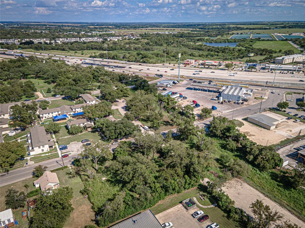 722 S Lbj Drive San Marcos, TX 78666
