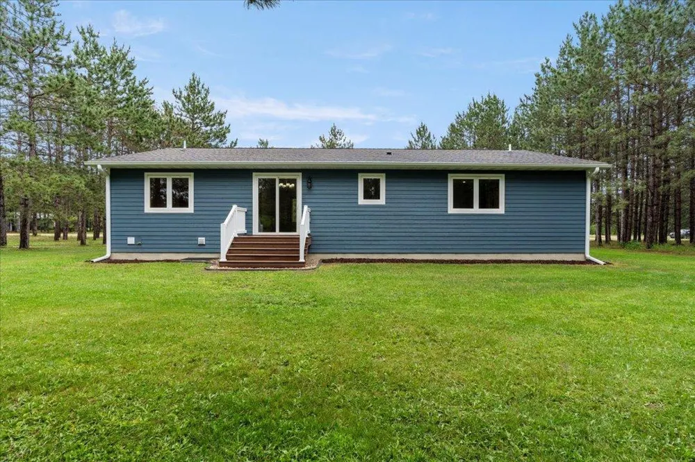 37215 Pine Cone Drive Menahga, MN 56464