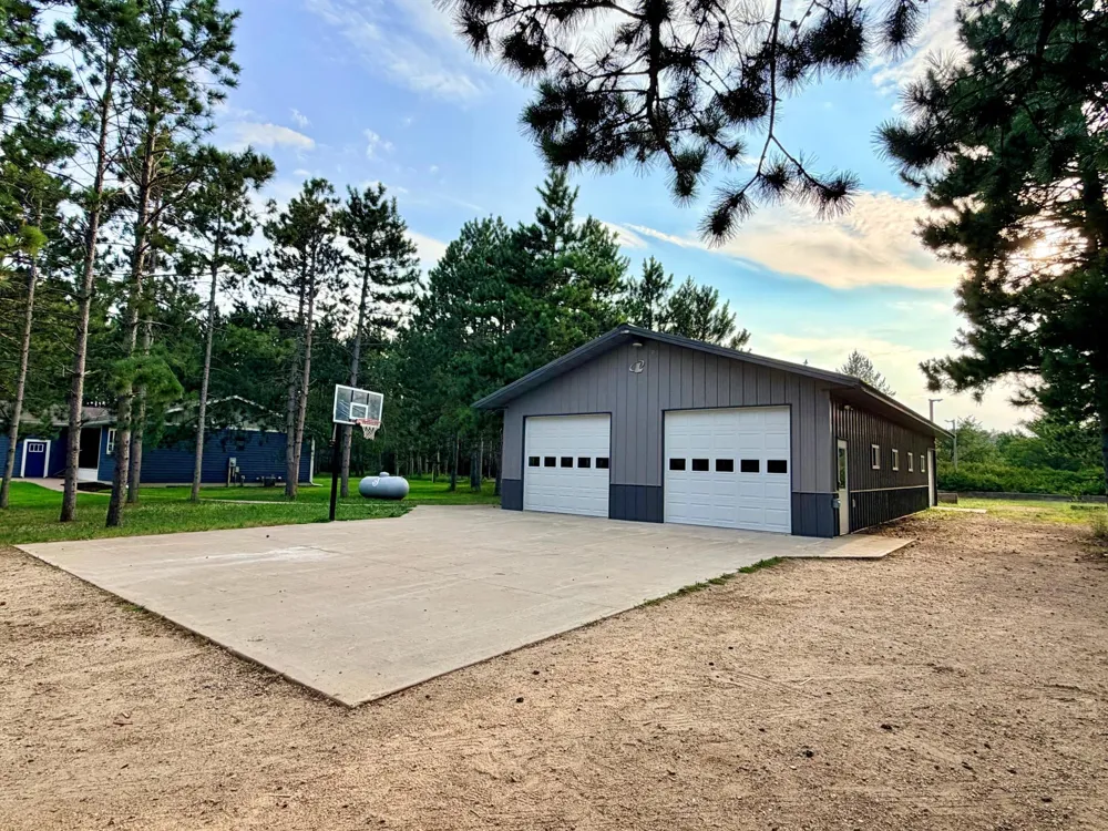 37215 Pine Cone Drive Menahga, MN 56464