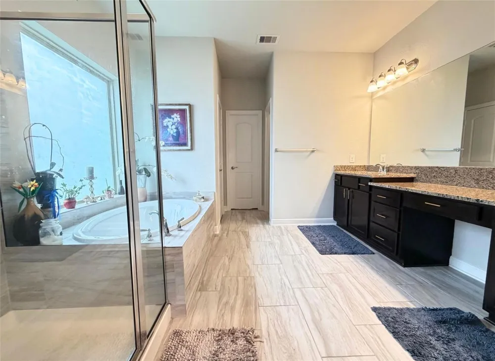 244 Upland Drive Waller, TX 77484