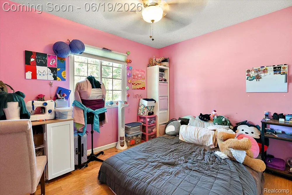 11387 Mart Road Green Oak Township, MI 48189