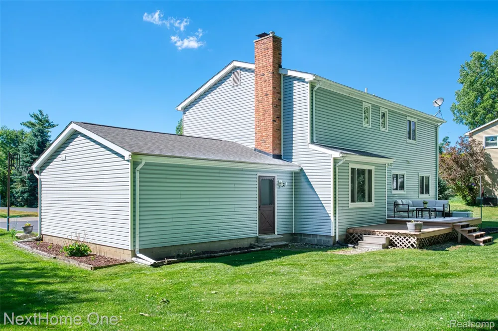 6448 Grand Circle Drive Genoa Township, MI 48116