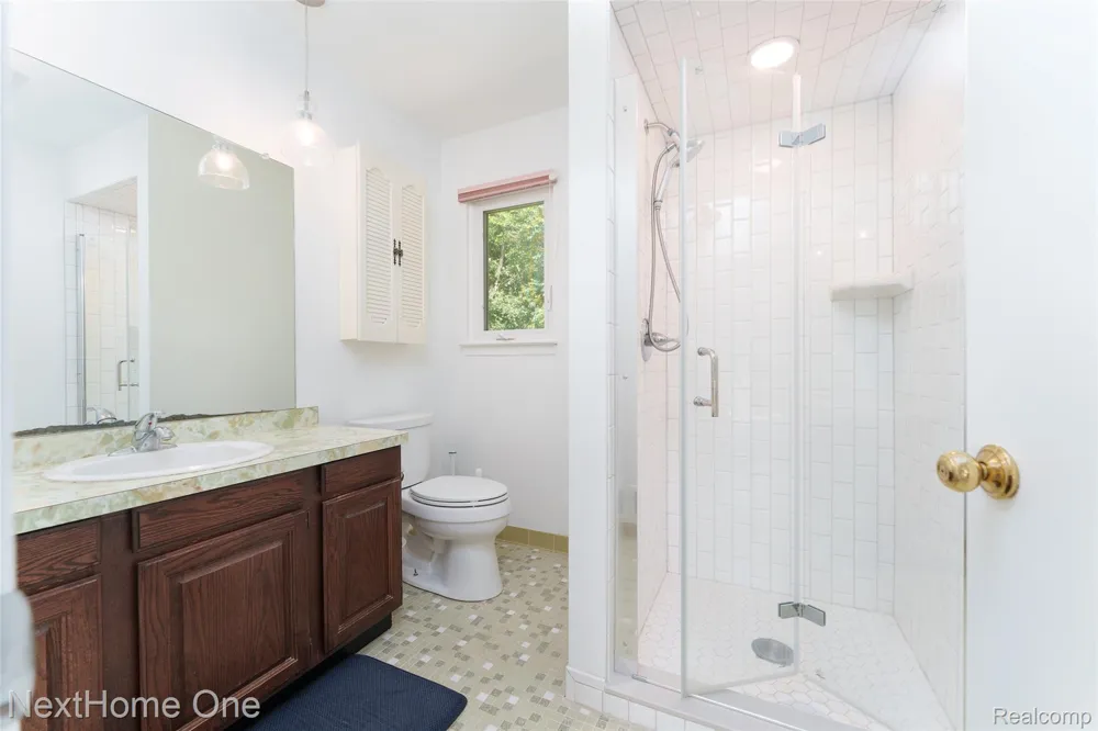 6448 Grand Circle Drive Genoa Township, MI 48116