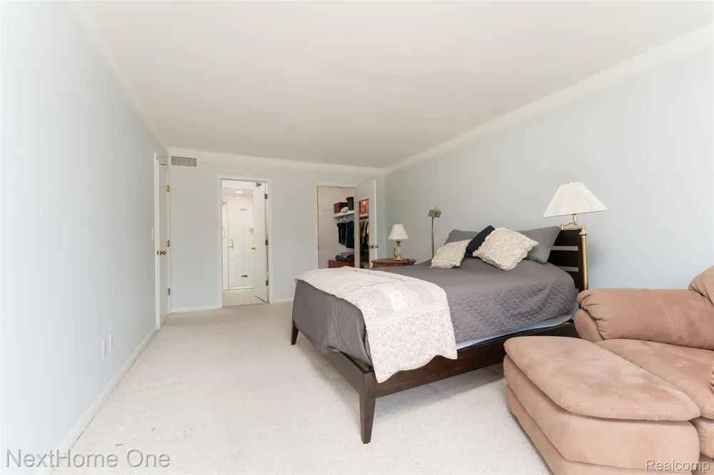 6448 Grand Circle Drive Genoa Township, MI 48116