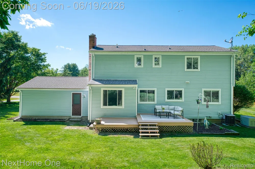 6448 Grand Circle Drive Genoa Township, MI 48116