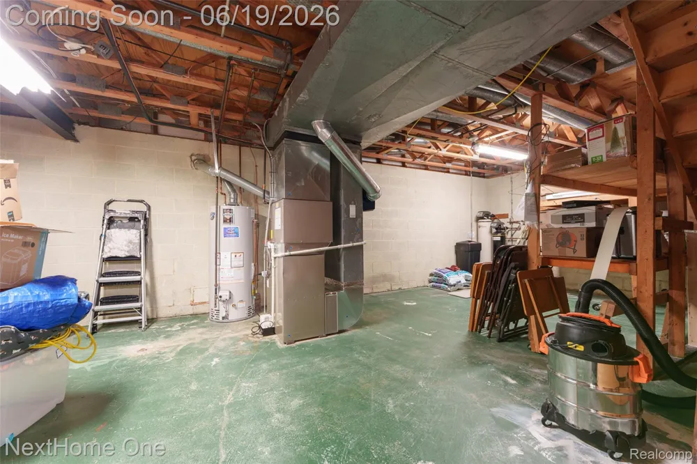 6448 Grand Circle Drive Genoa Township, MI 48116