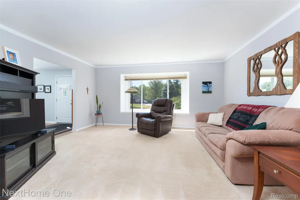 6448 Grand Circle Drive Genoa Township, MI 48116