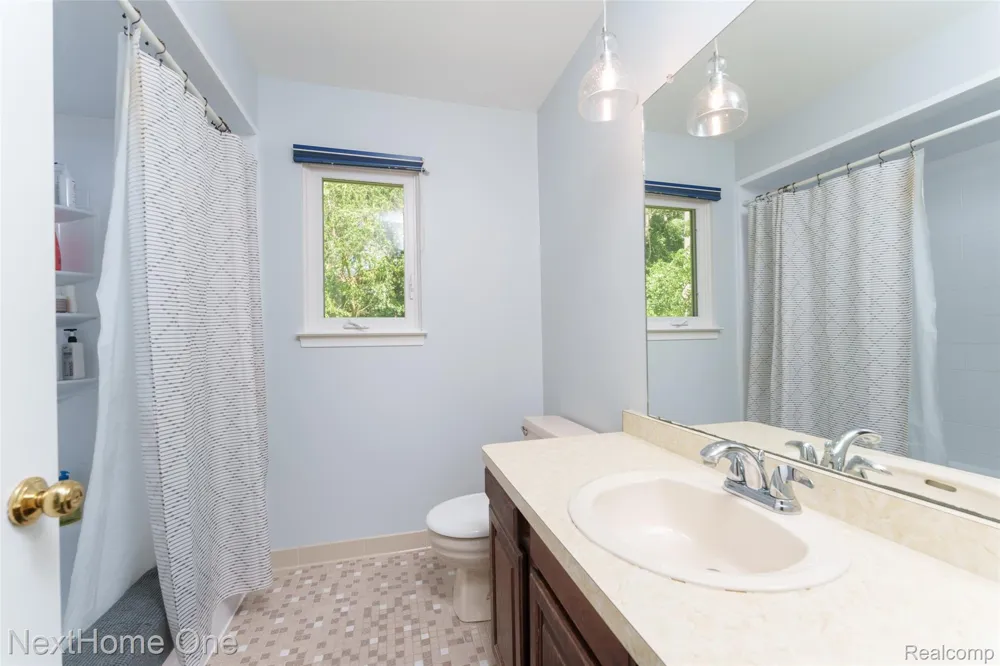 6448 Grand Circle Drive Genoa Township, MI 48116