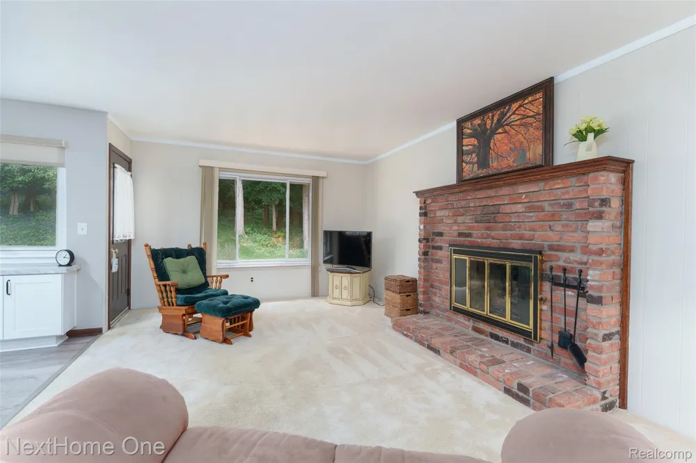 6448 Grand Circle Drive Genoa Township, MI 48116