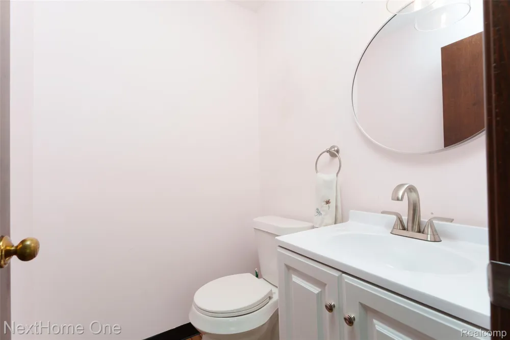 6448 Grand Circle Drive Genoa Township, MI 48116