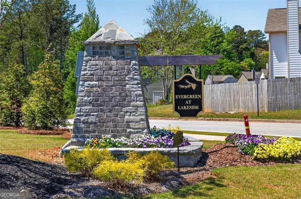 703 Sinclair LN Temple, GA 30179