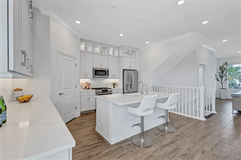 3027 BERMUDA SLOOP CIRCLE Ruskin, FL 33570