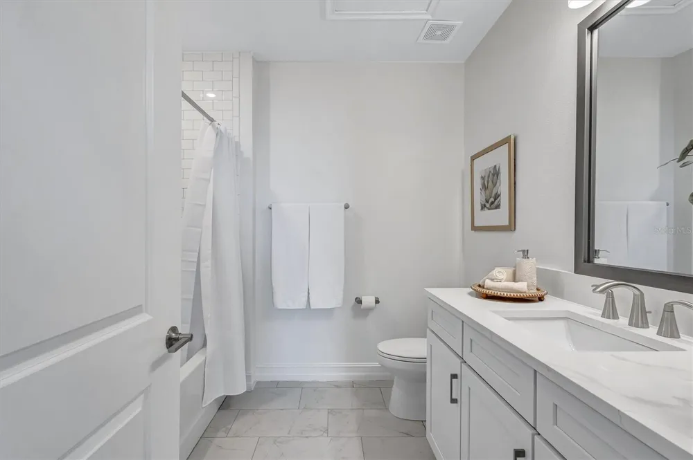 3027 BERMUDA SLOOP CIRCLE Ruskin, FL 33570