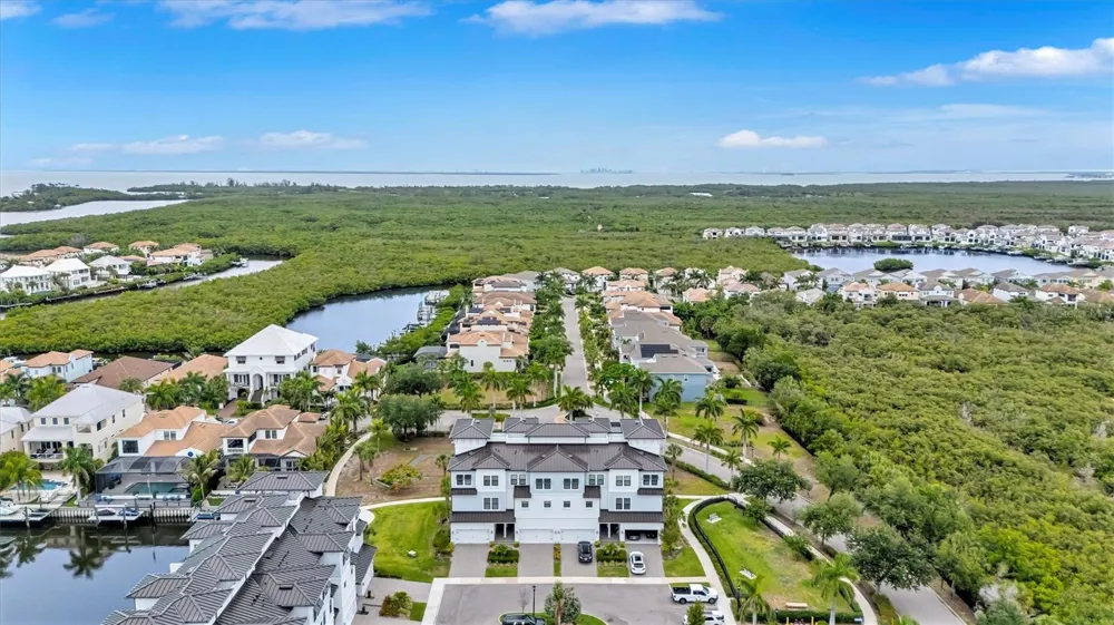 3027 BERMUDA SLOOP CIRCLE Ruskin, FL 33570