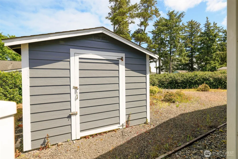 731 S Broadway Street Westport, WA 98595