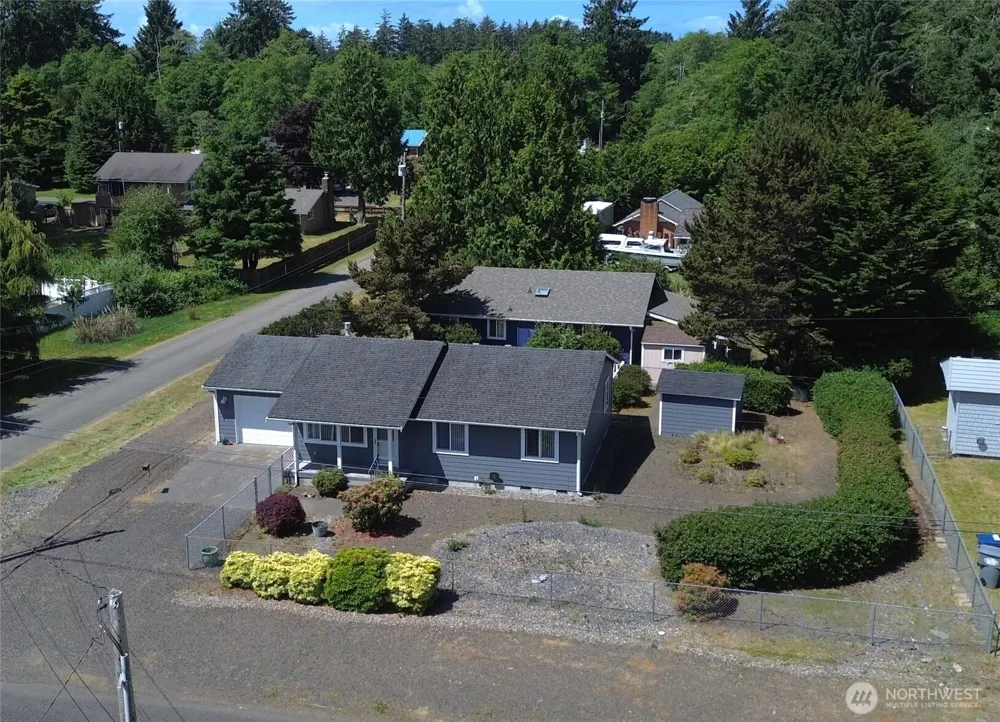 731 S Broadway Street Westport, WA 98595