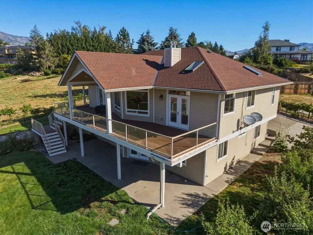 22 Washington Street Manson, WA 98831