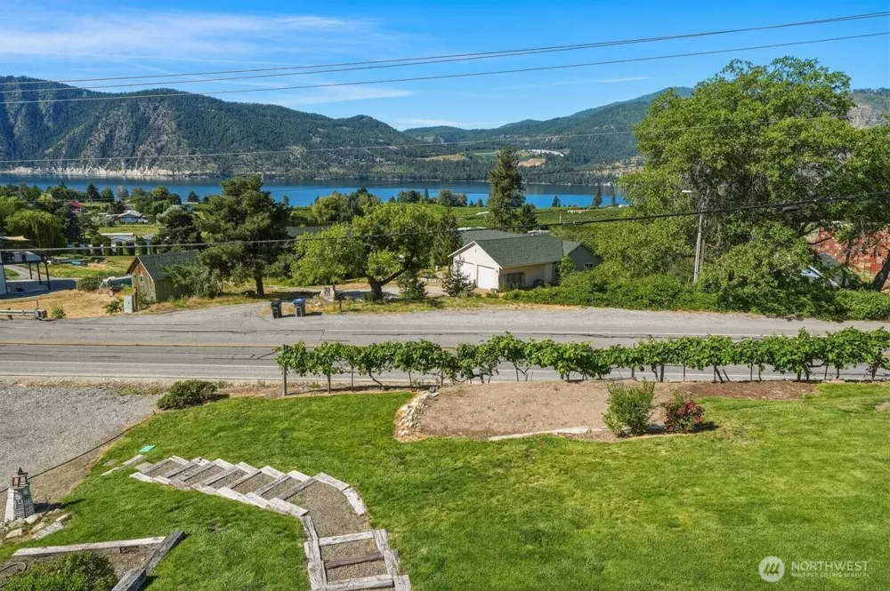 22 Washington Street Manson, WA 98831