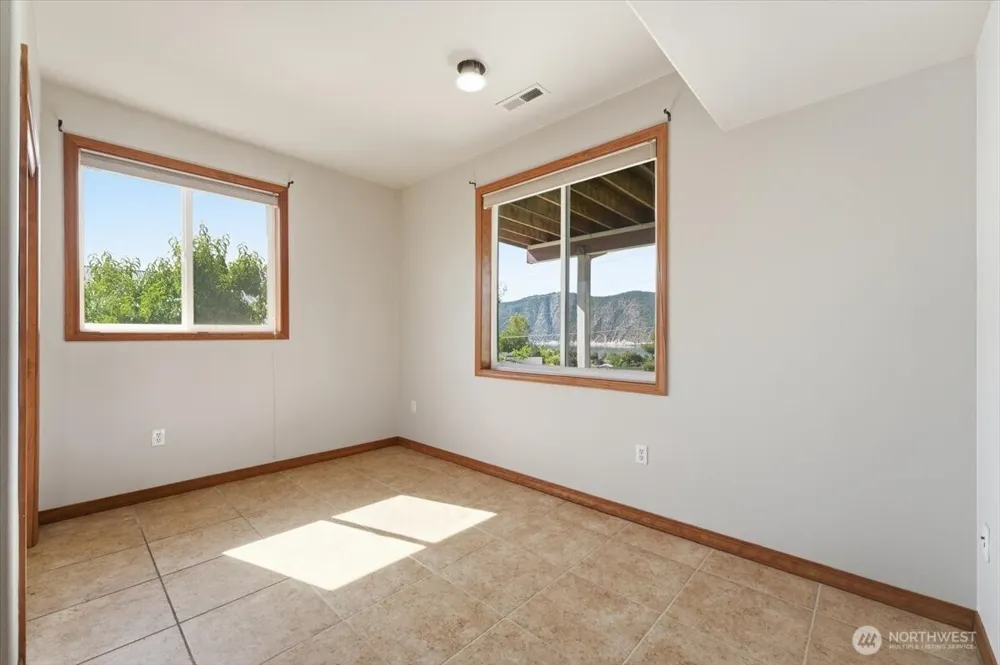 22 Washington Street Manson, WA 98831