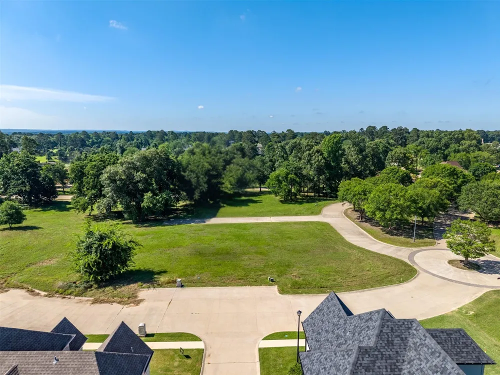 105 Winding Oaks Drive Bullard, TX 75757