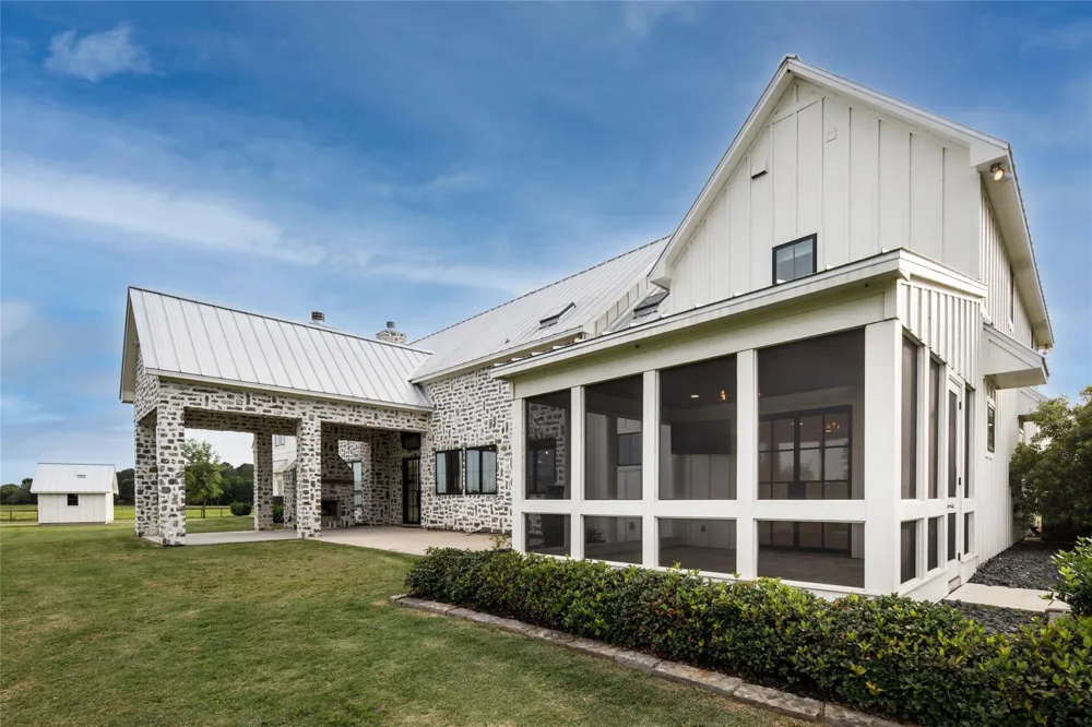 24118 Margerstadt Road Hockley, TX 77447