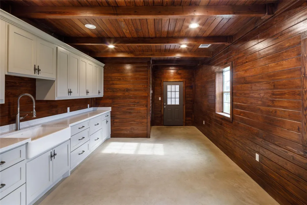 24118 Margerstadt Road Hockley, TX 77447