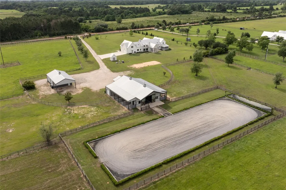 24118 Margerstadt Road Hockley, TX 77447