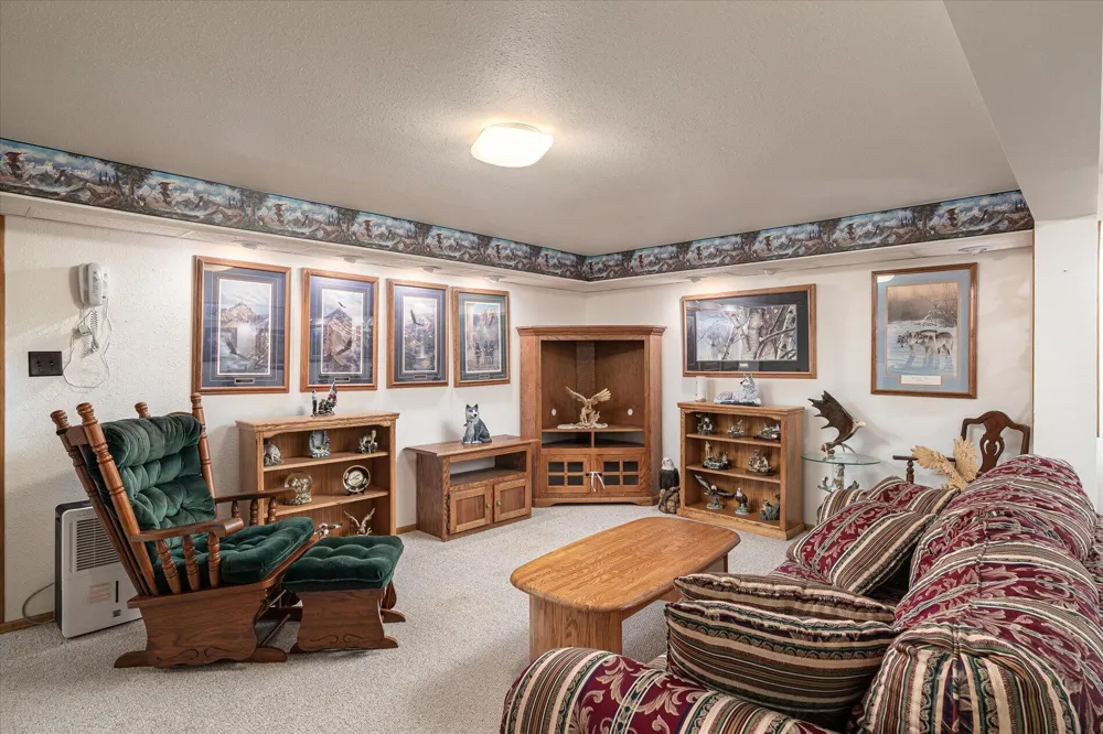1003 S Elm Street La Crescent, MN 55947