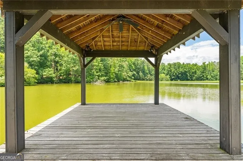 10180 Capps Ferry RD Chattahoochee Hills, GA 30268