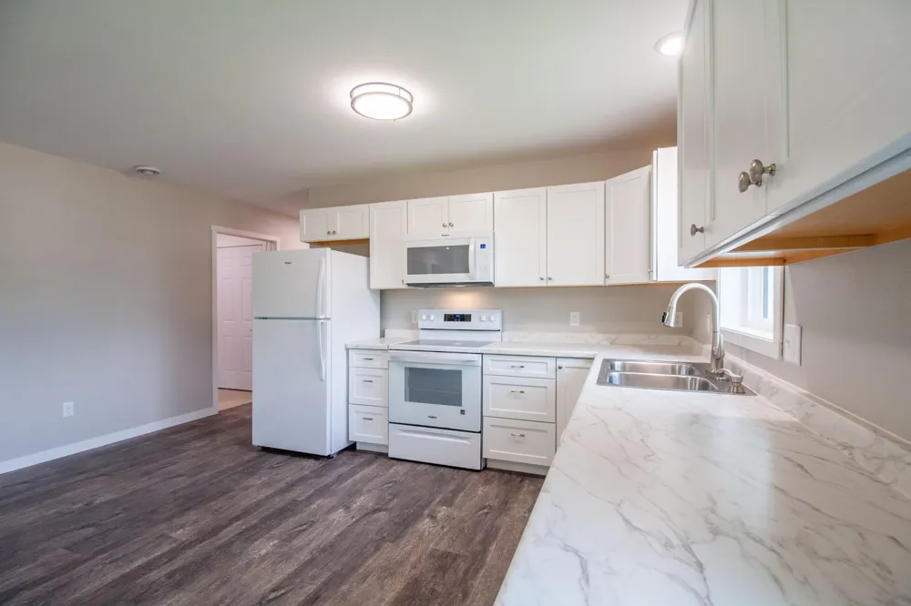 528 E St Charles Avenue Fergus Falls, MN 56537