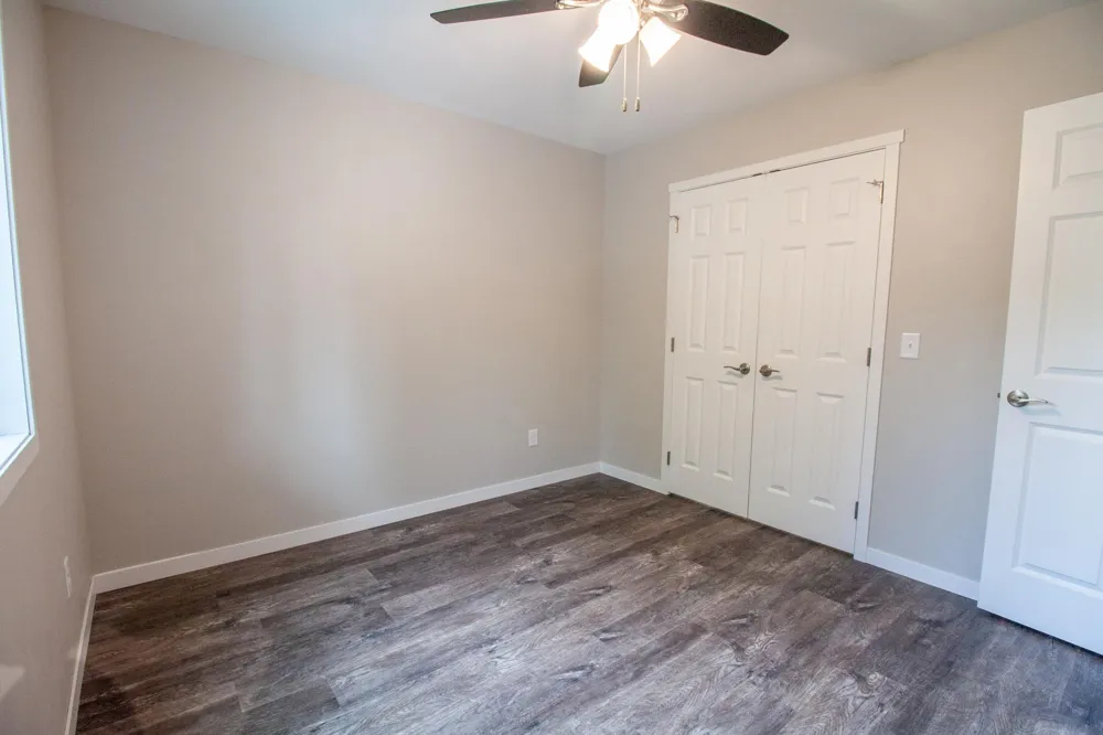 528 E St Charles Avenue Fergus Falls, MN 56537