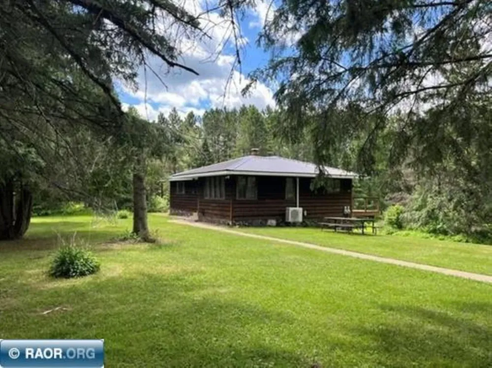 4913 Highway 25 Mountain Iron, MN 55768