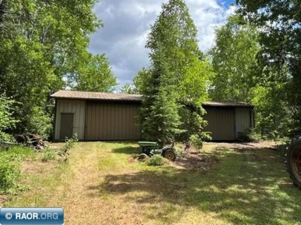 4913 Highway 25 Mountain Iron, MN 55768