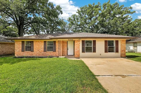 4502 Old Hearne Road
