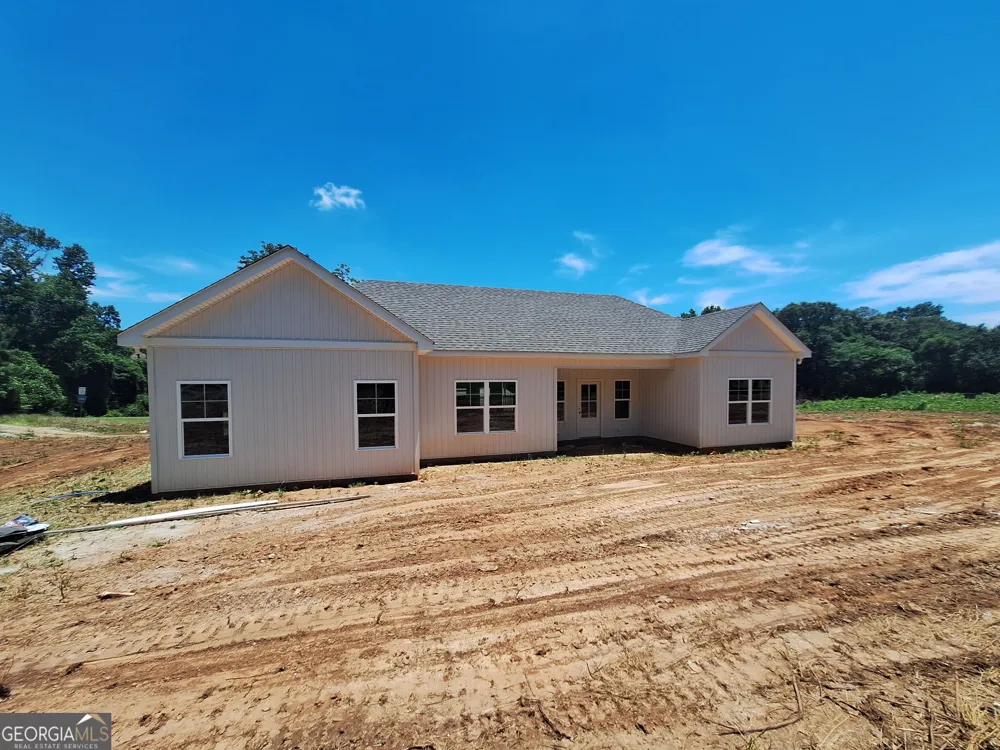 1390 Ben Brown RD Valley, AL 36854