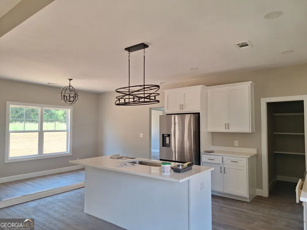 1390 Ben Brown RD Valley, AL 36854