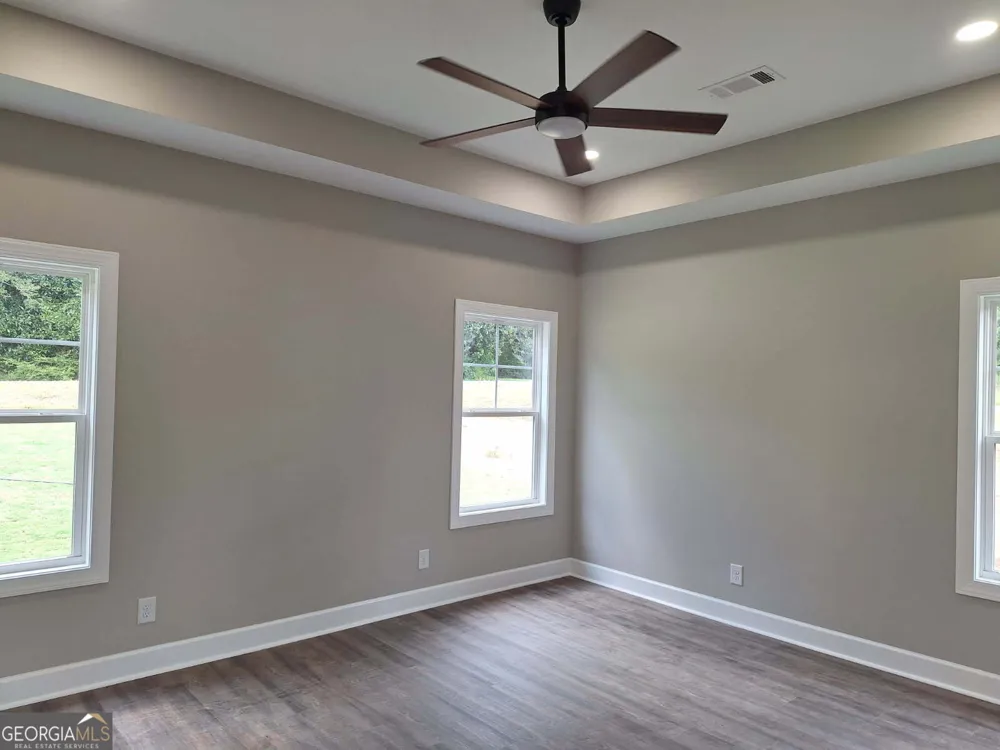 1390 Ben Brown RD Valley, AL 36854